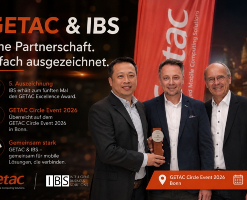 Eric Yeh (Managing Director GETAC) überreicht den GETAC Excellence Award 2026 an Markus Scholtysik und Rainer Skau von IBS. Mit der Auszeichnung würdigt GETAC die IBS bereits zum fünften Mal für die erfolgreiche und vertrauensvolle Zusammenarbeit.